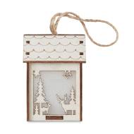 КЪЩА С КОЛЕДНИ ОРНАМЕНТИ PONIA